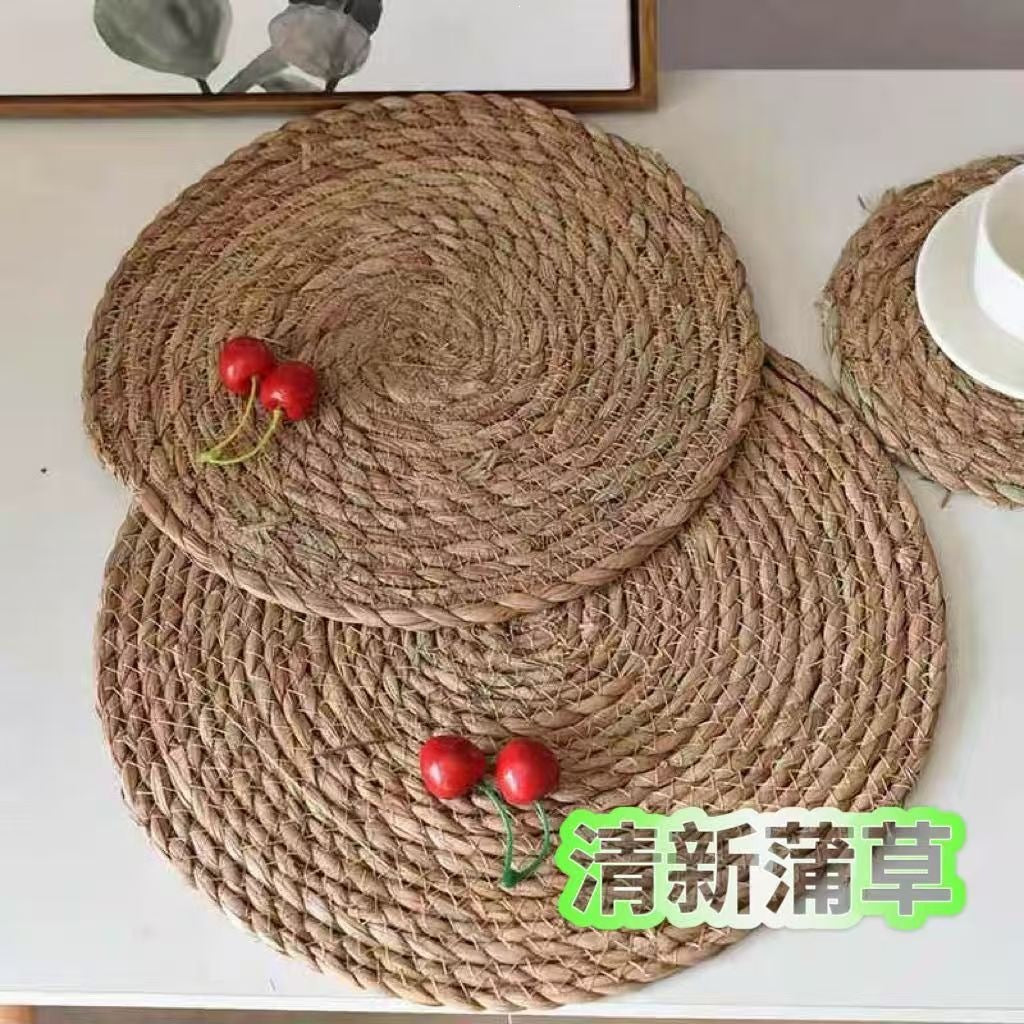 Nordic Seagrass Woven Non-Slip Coasters Kitchen Heat Insulation Mats Bowl Mats Thickened Western-Style Dining Mats Round Tea Tray Tea Set Mats - image 4