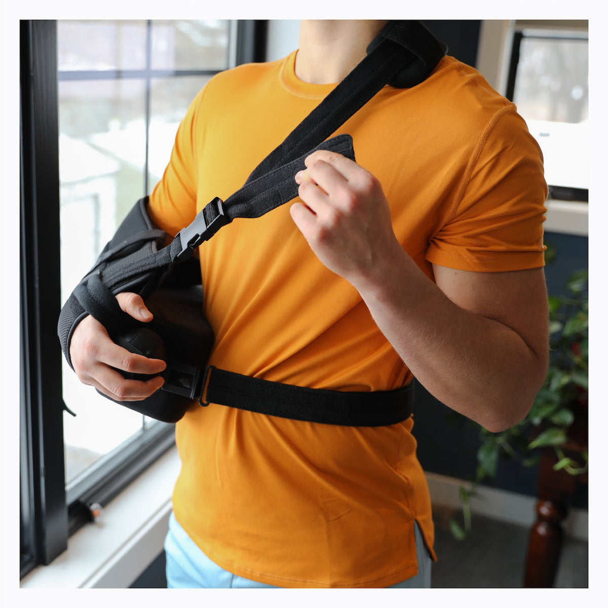 Shoulder Abduction Sling Immobilizer | Rotator Cuff Arm Brace for Post-Surgery Recovery & Subluxation (FINAL SALE)