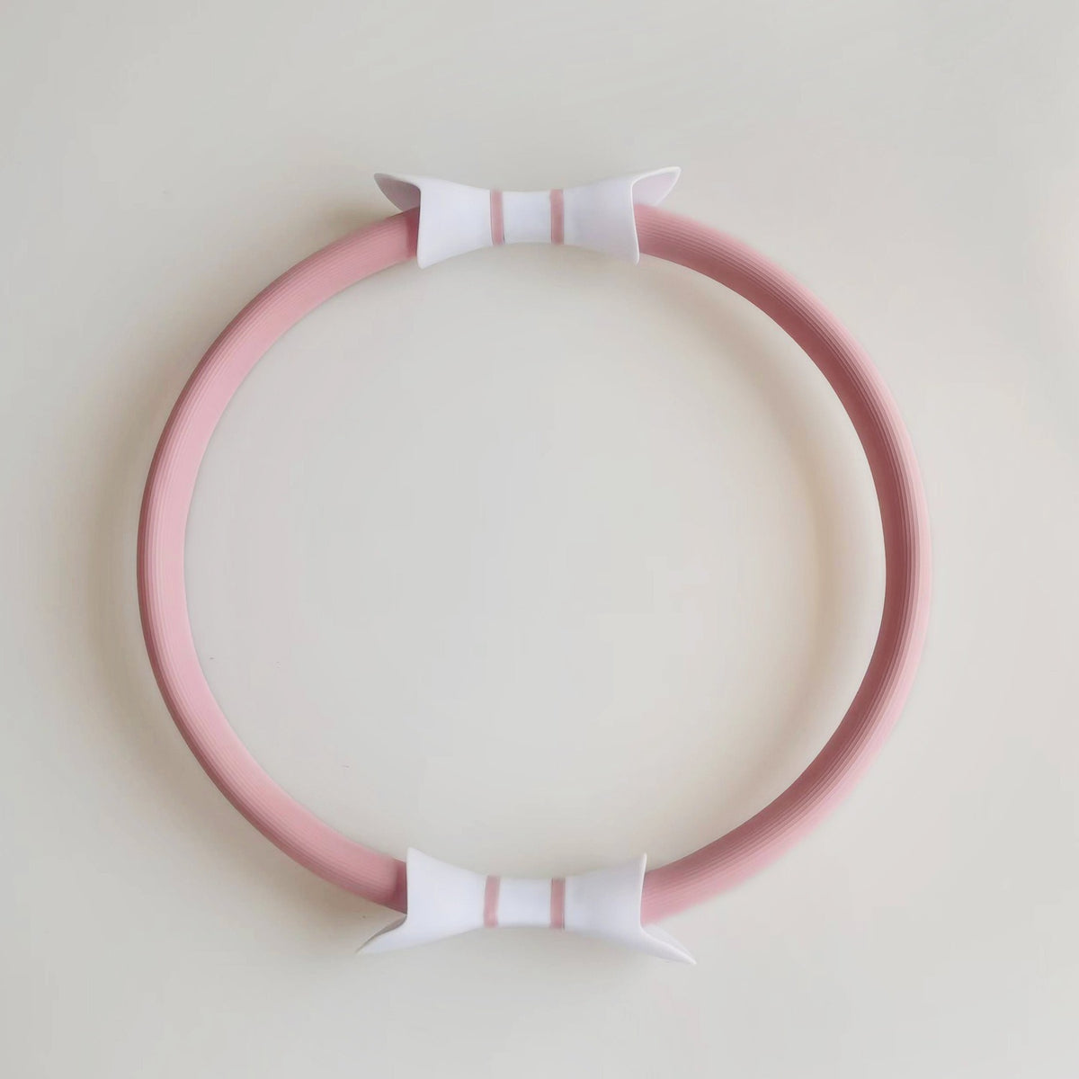 New Postpartum Recovery Training Pelvic Floor Muscle Magic Ring Silicone Yoga Ring Fitness Body Slimming Ring Pilates Ring - image 3